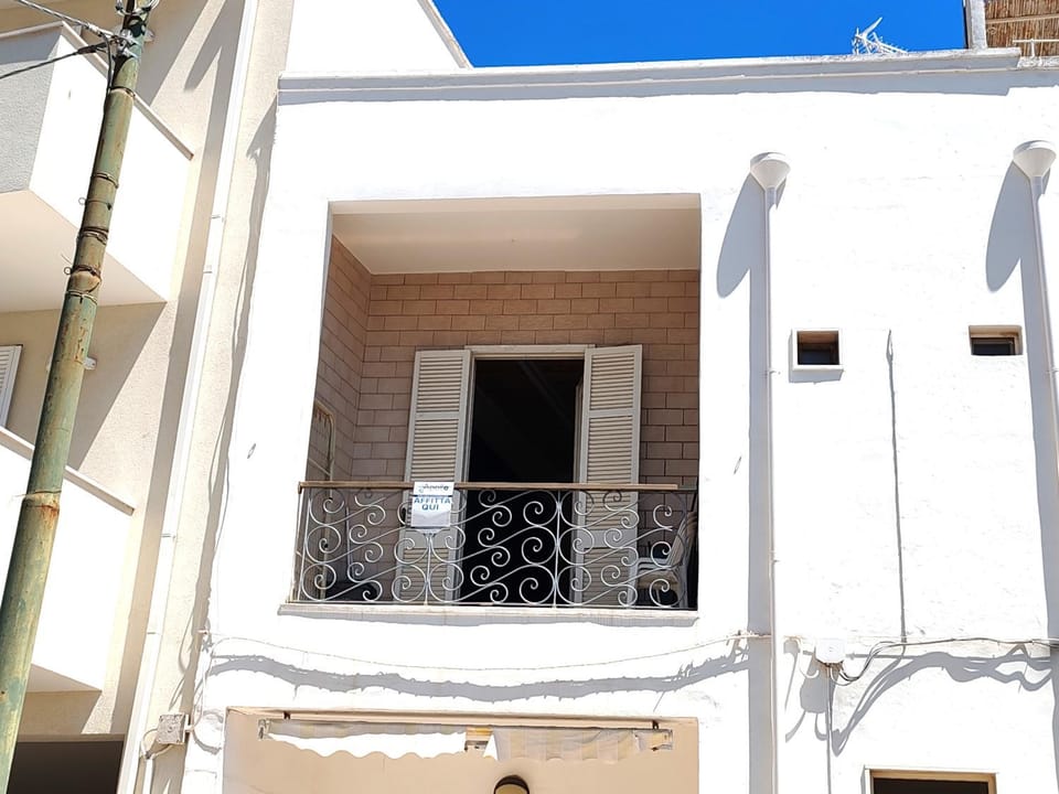 Property building, Balcony/Terrace