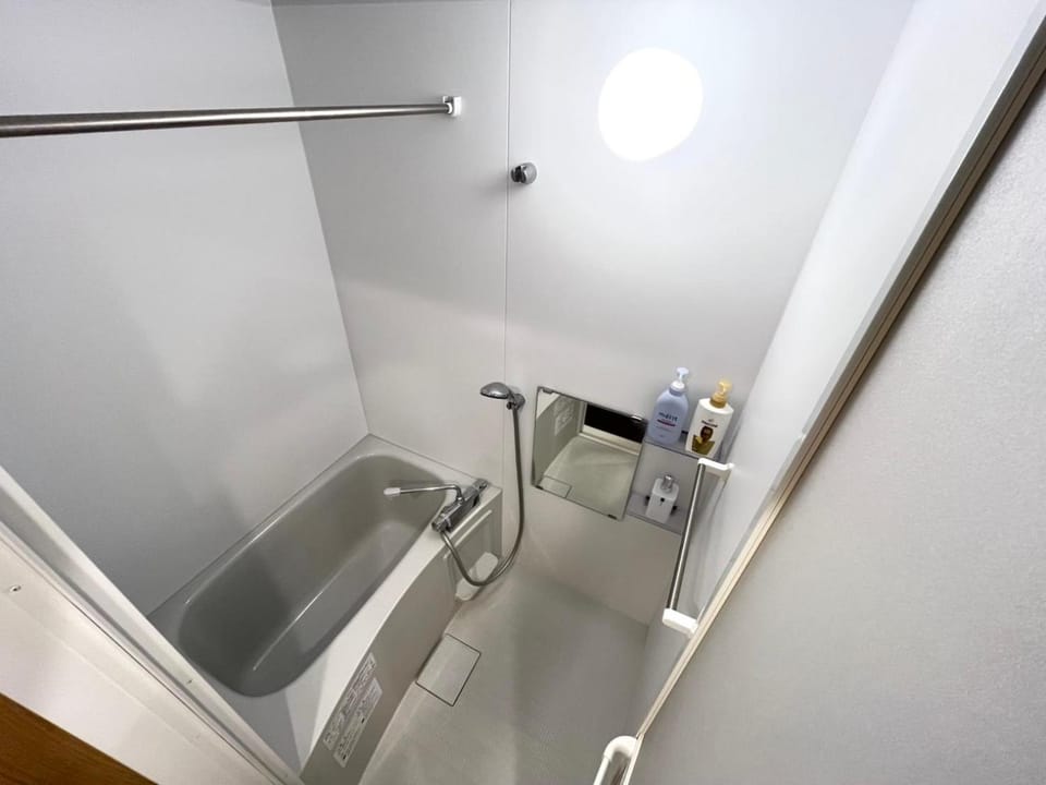 Bathroom, Bath