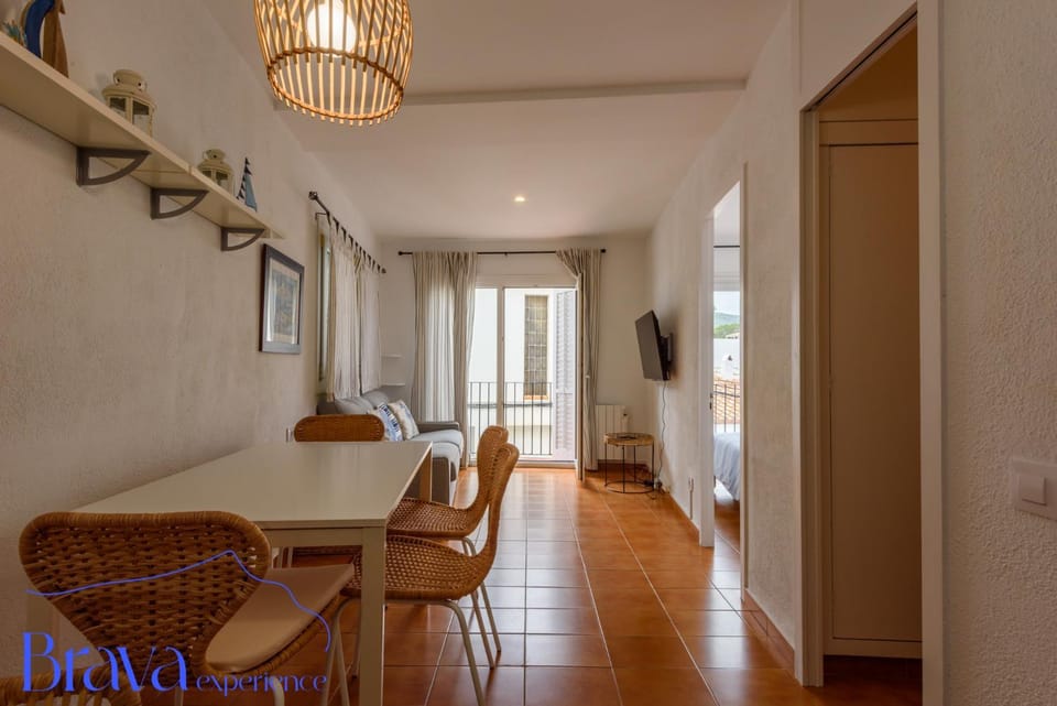 Communal lounge/ TV room, TV and multimedia, Living room, heating