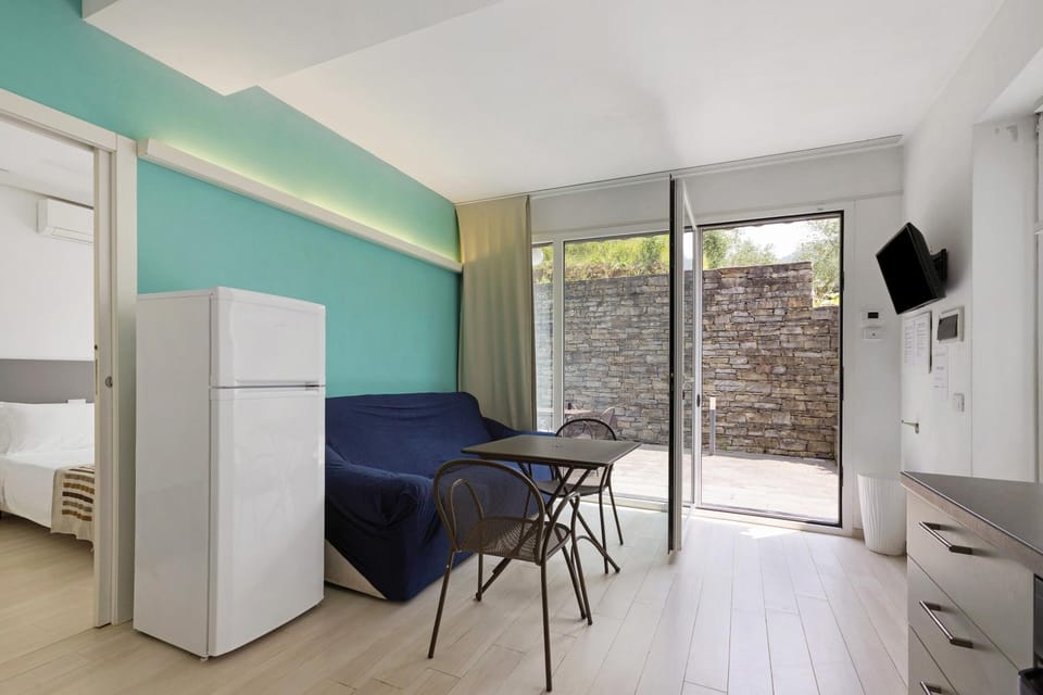 Property building, Living room, Bedroom