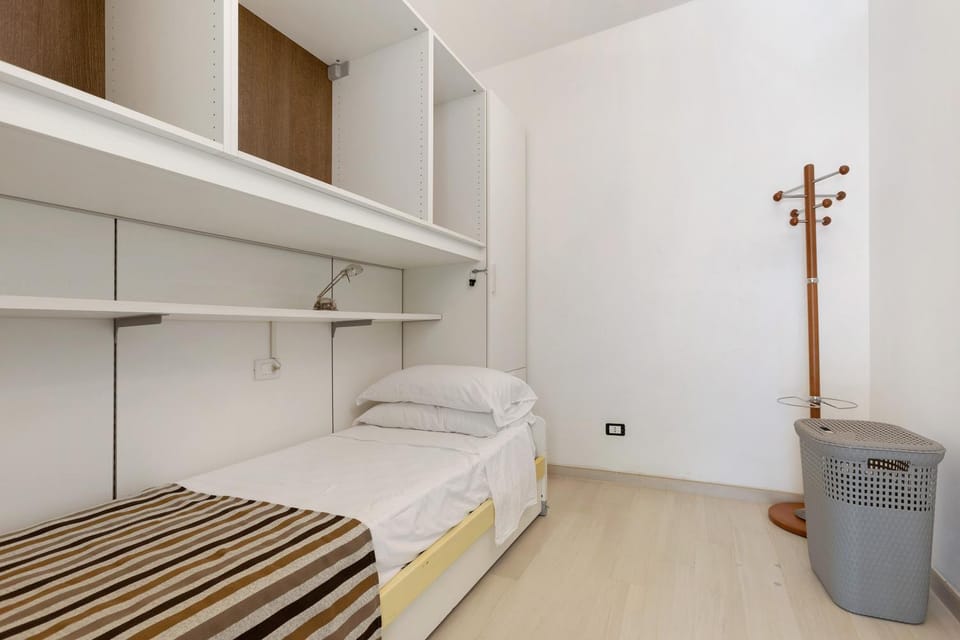 Property building, Living room, Bedroom