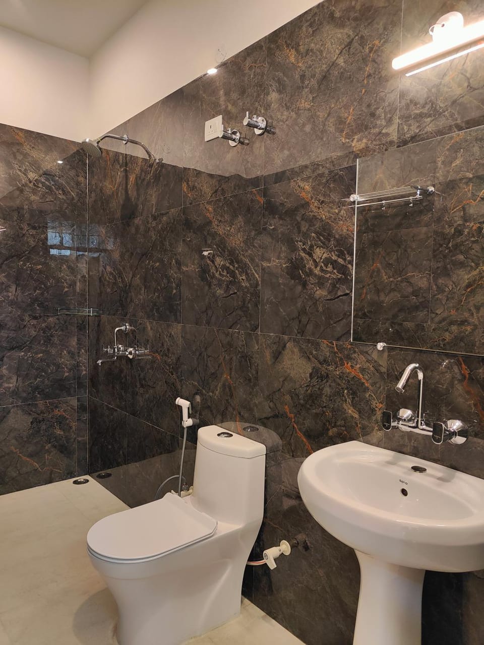 Shower, Toilet, Bathroom