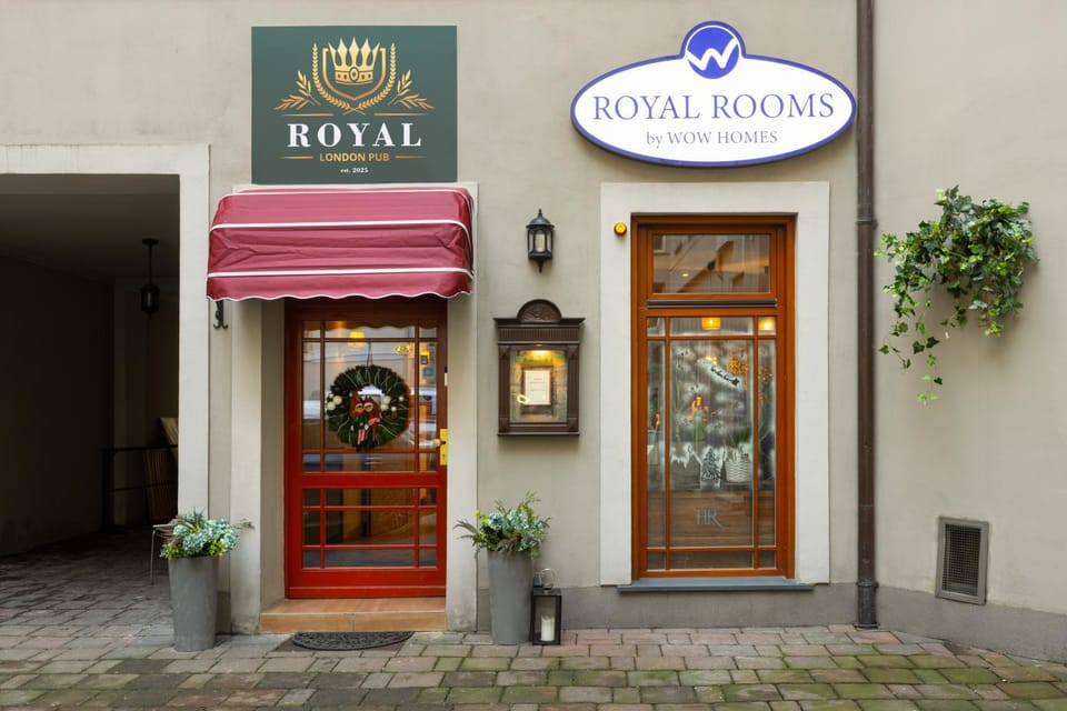 Property logo or sign, Street view