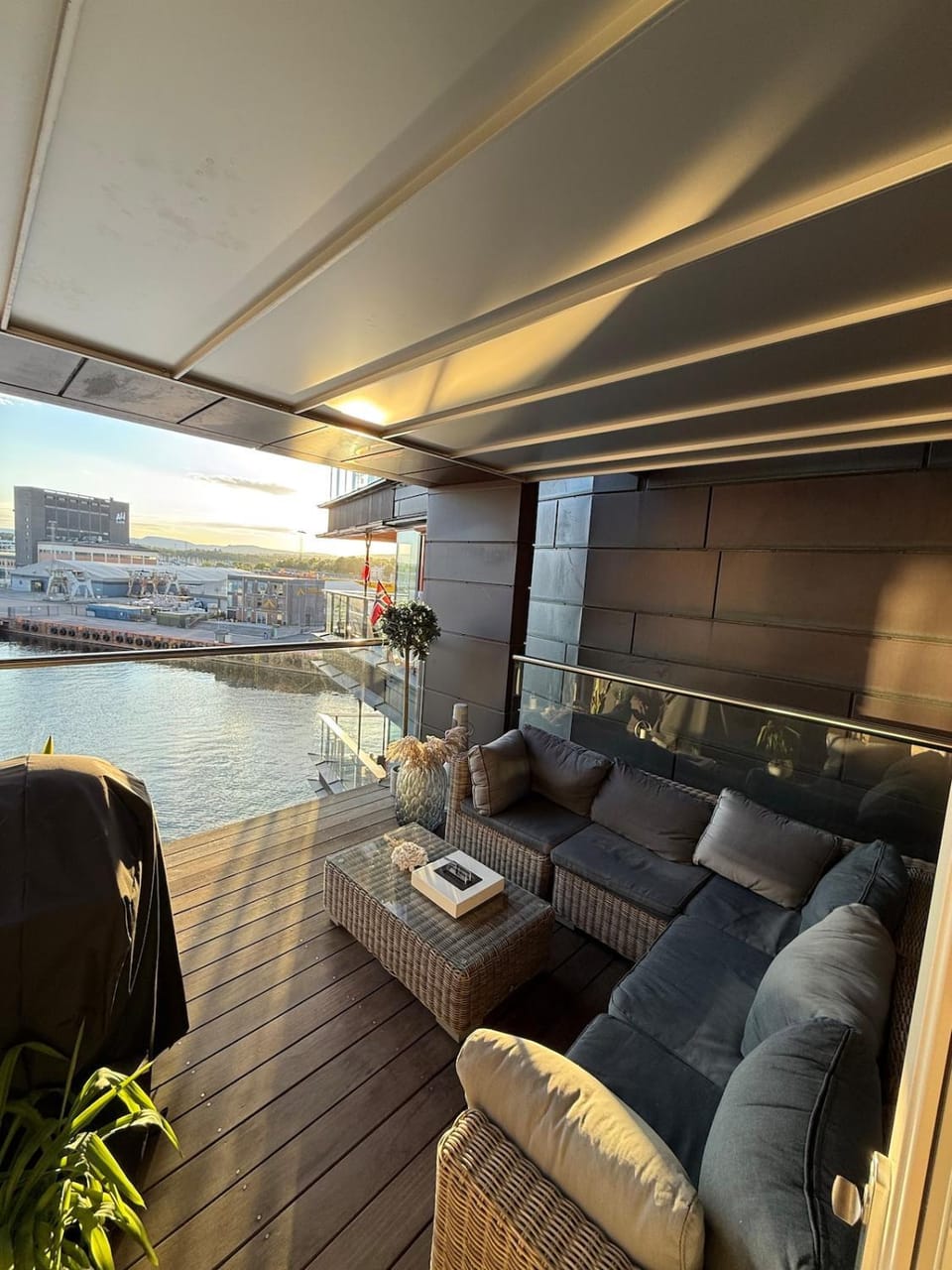 Patio, Balcony/Terrace