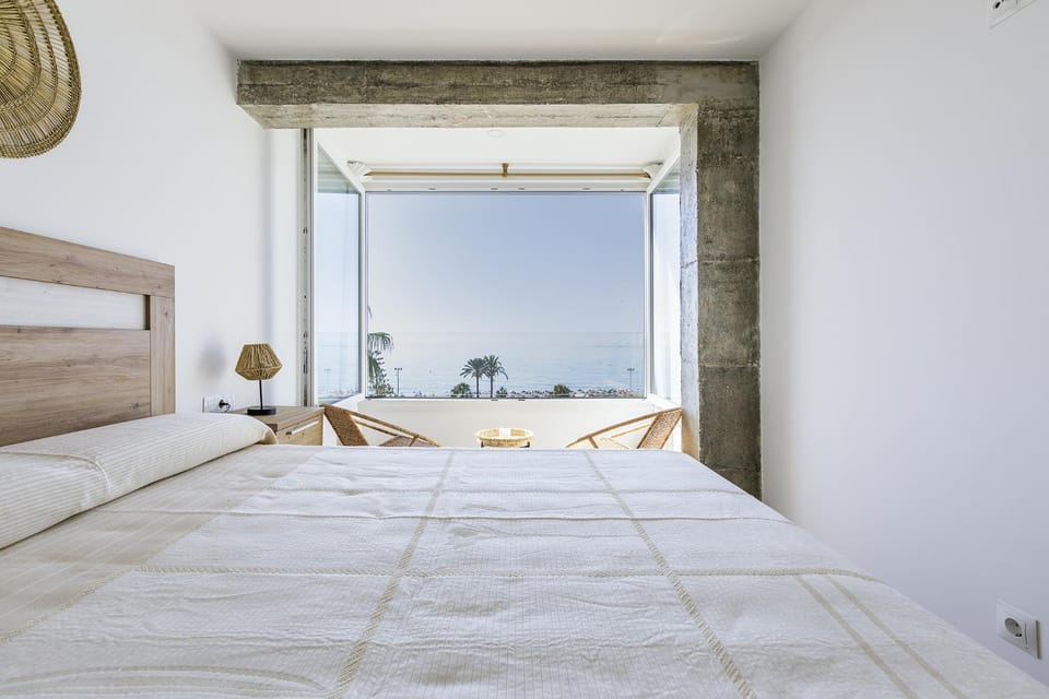 A&N Seafront Sea View Apartment with Terrace Torre del Mar Apartment in Torre del Mar