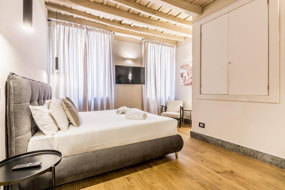èROMA - TRASTEVERE LUXURY SUITE- Romantic Junior Suite Bed and Breakfast in Rome