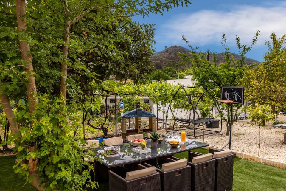 Patio, Garden, Garden view