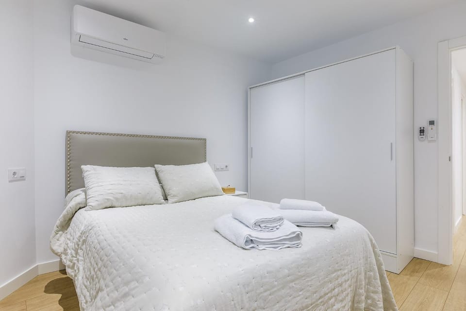 A&N Torre del Mar Grand Seafront Apartment Panoramic Apartment in Torre del Mar