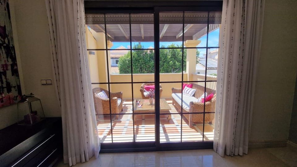 Family friendly villa next to Puerto Banus Villa in Marbella