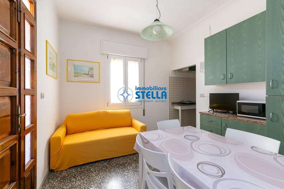 TV and multimedia, Dining area