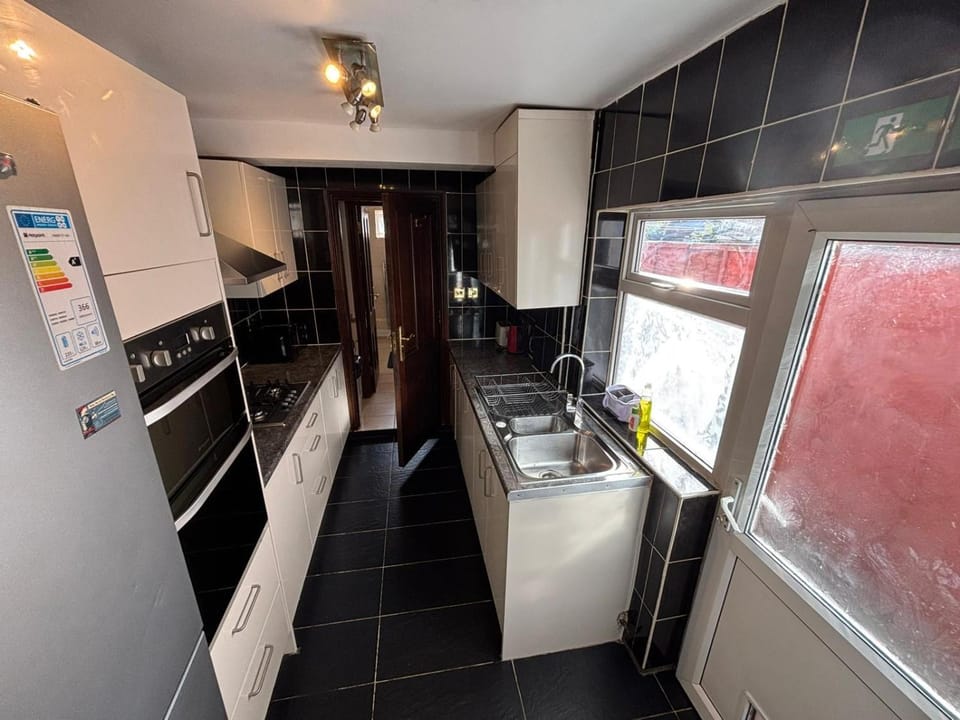 Kitchen or kitchenette, oven, stove
