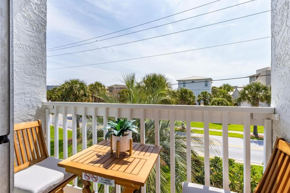 Balcony/Terrace, Dining area