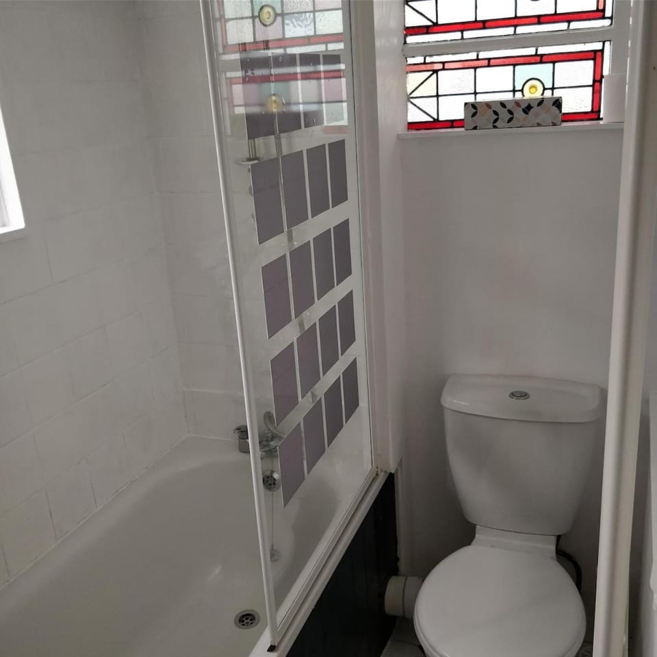 Ecletic town house in central Lewes, sleeps 6 House in Lewes District
