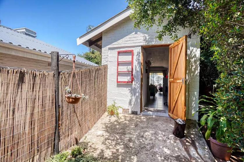 Muthaiga Stays - Studio Venue House in Durban