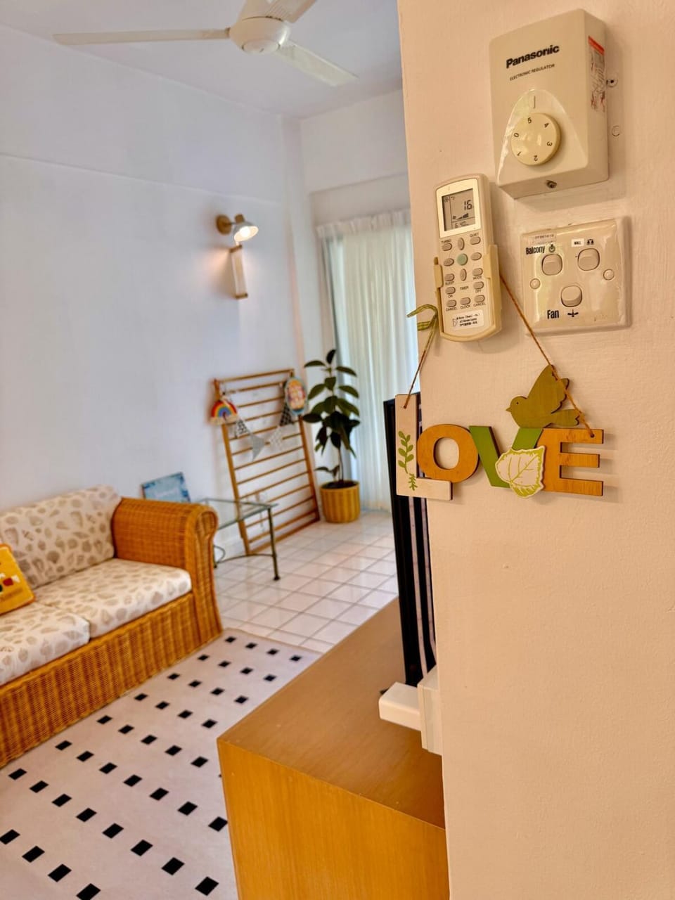 Living room, air conditioner