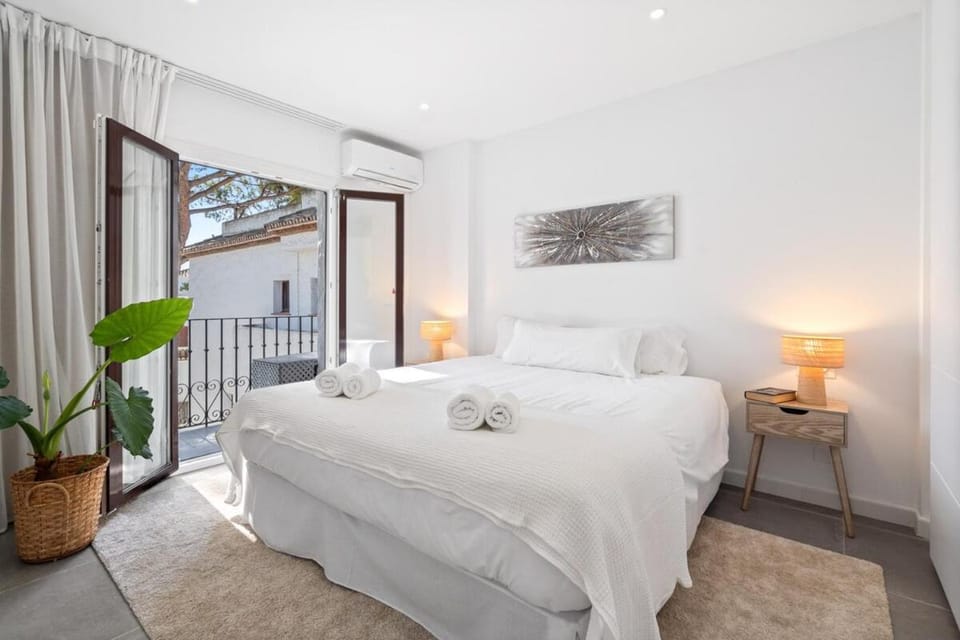 PH with Rooftop Terrace views Aloha Golf RDR489 Apartment in Marbella