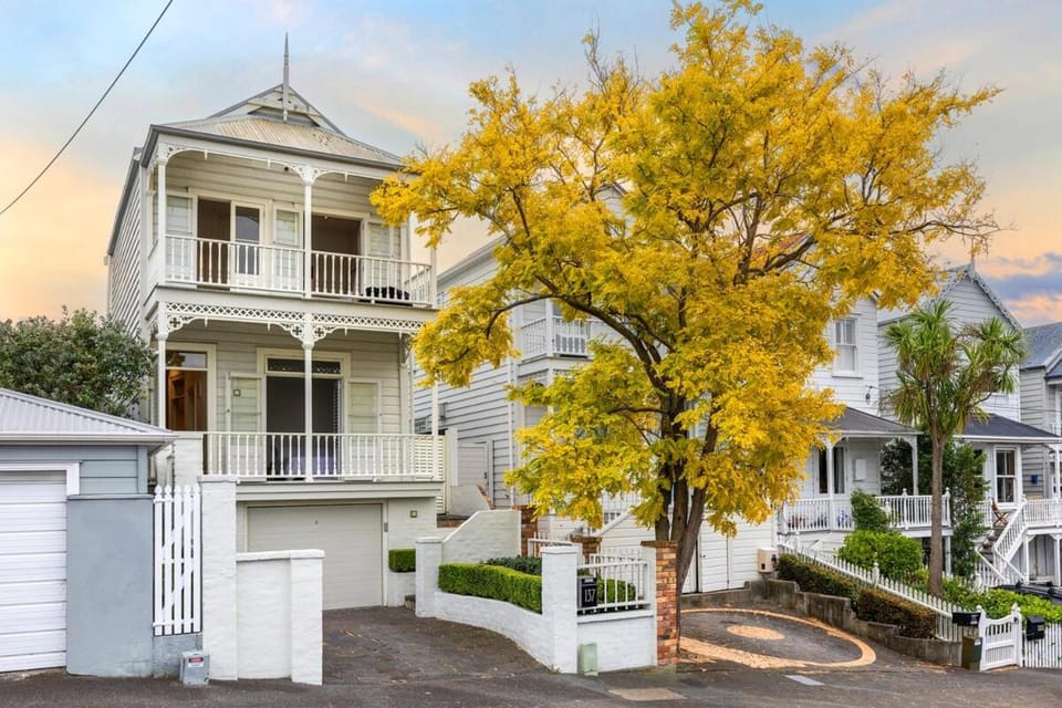 Iconic Villa in the Heart of Ponsonby House in Auckland