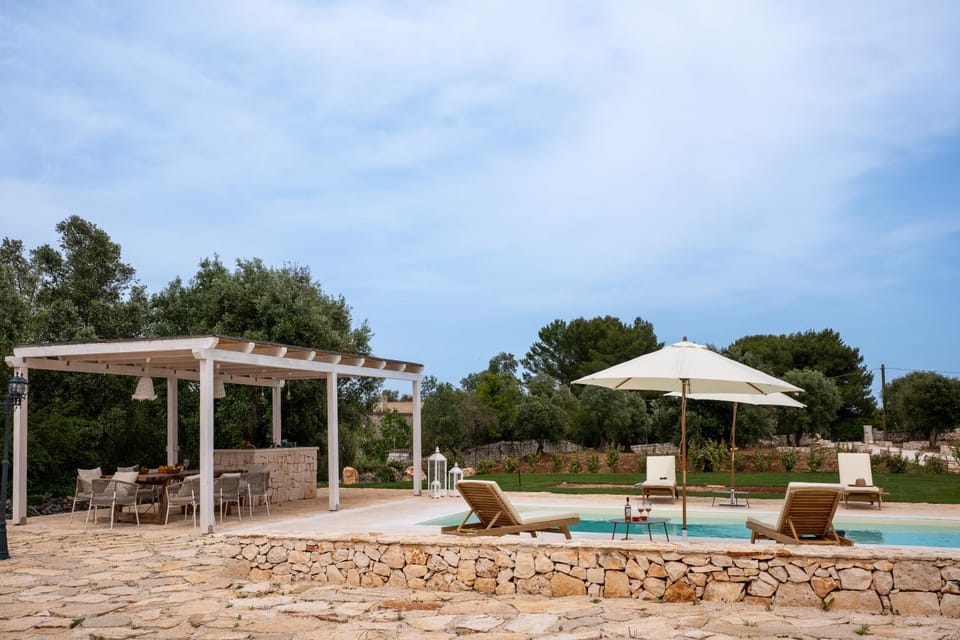 Patio, Garden, Garden view, Pool view, Swimming pool, sunbed