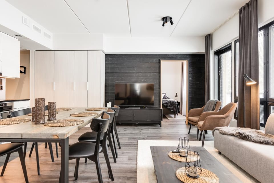 Seating area, Dining area