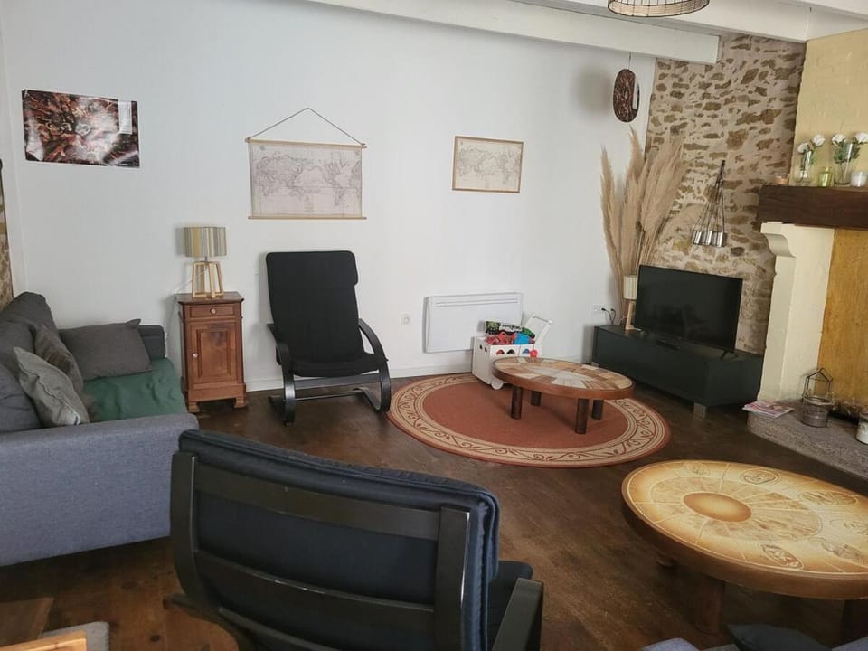 Charmante maison de village 30 min Puy DuFou House in Pays de la Loire