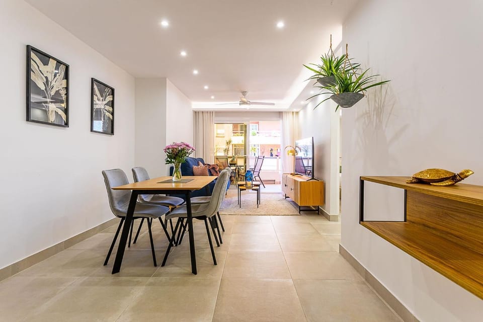 Luxe discret Avenida del Mar Apartment in Marbella
