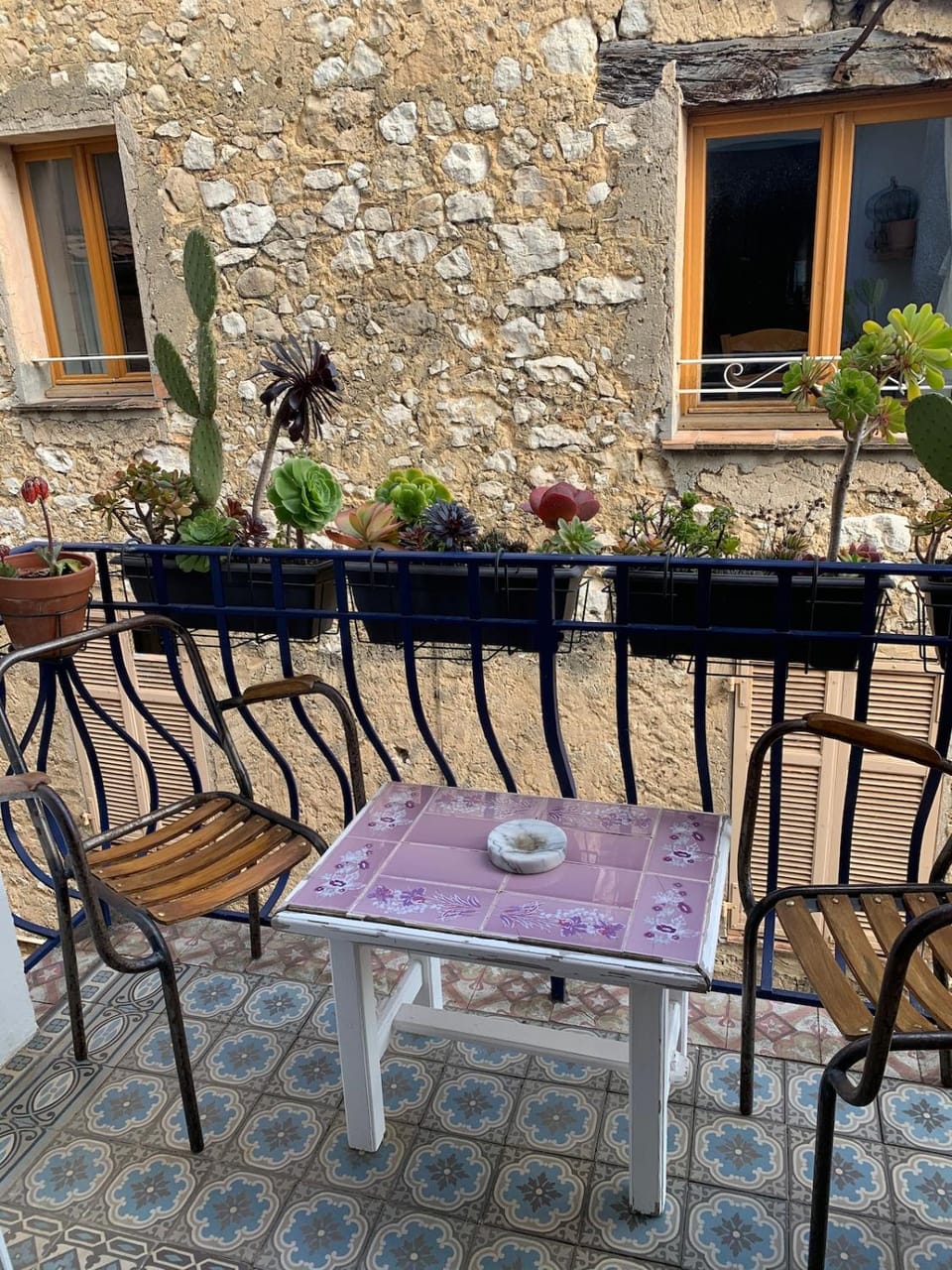 Atypical village house in Vence House in Vence