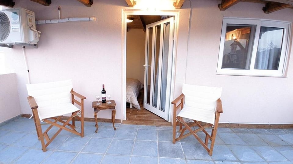 Popi Studio 2, Mochos Square Apartment in Lasithi
