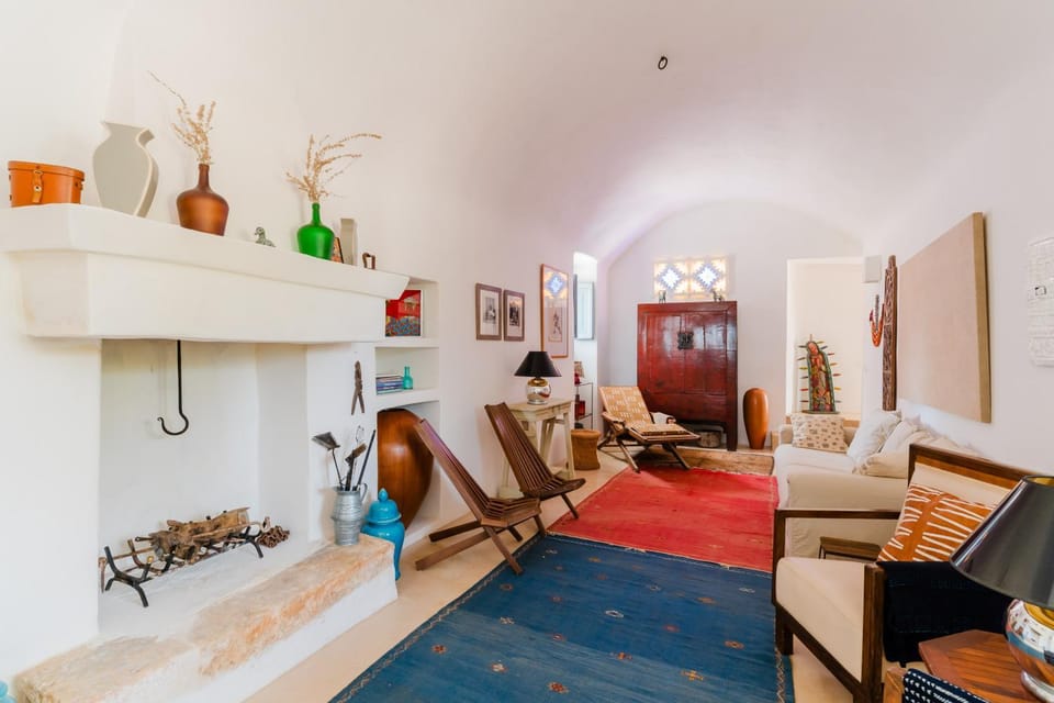 Communal lounge/ TV room, Living room
