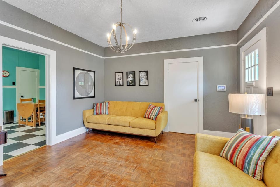 Retro Revival with Modern Comfort - A Mid-Century Gem in Gonzales LA House in Gonzales
