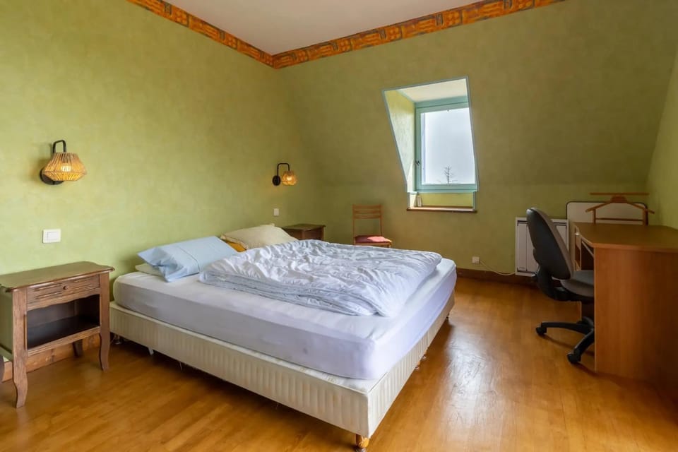 Living room, Bedroom