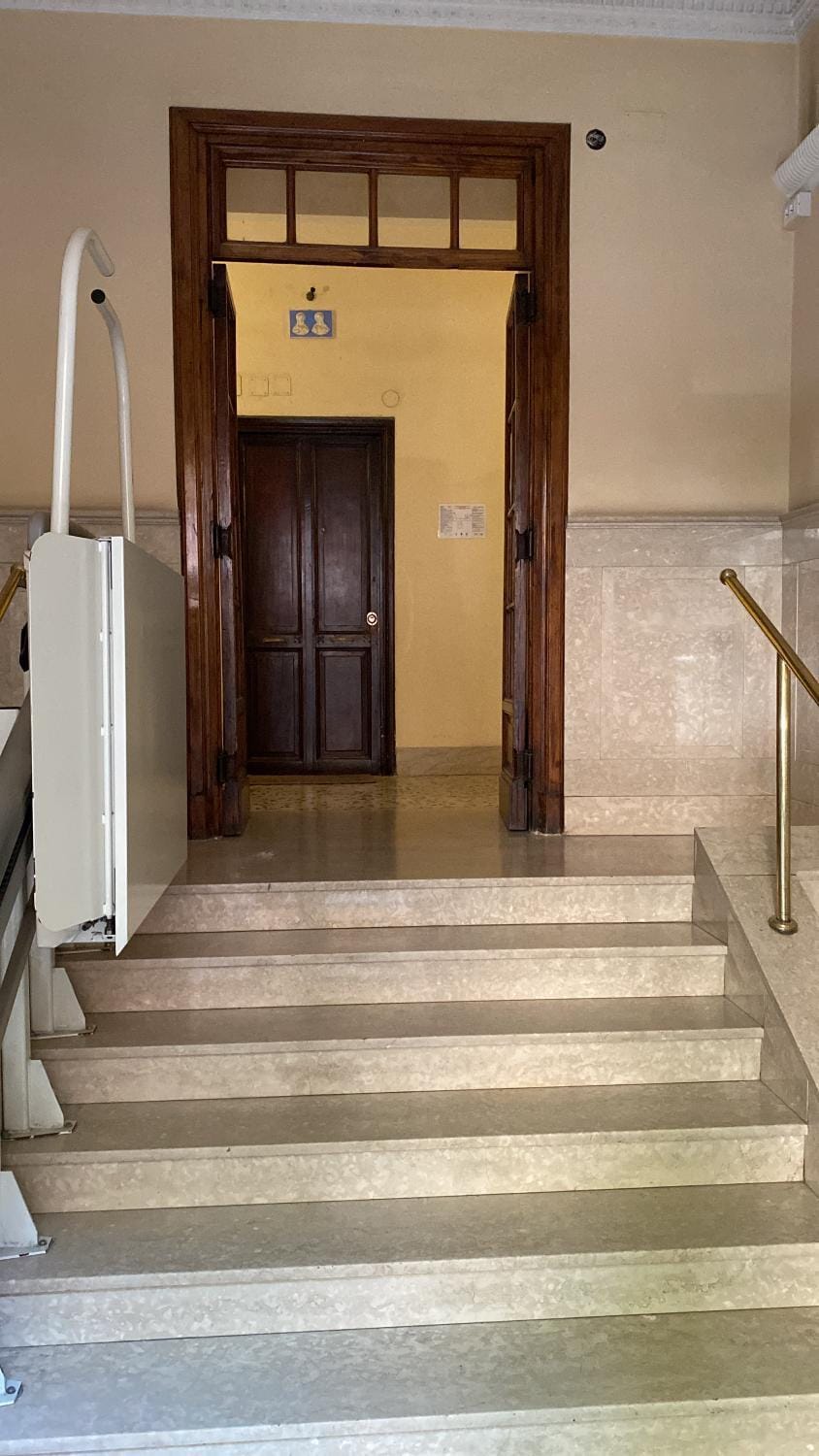Property building, Facade/entrance