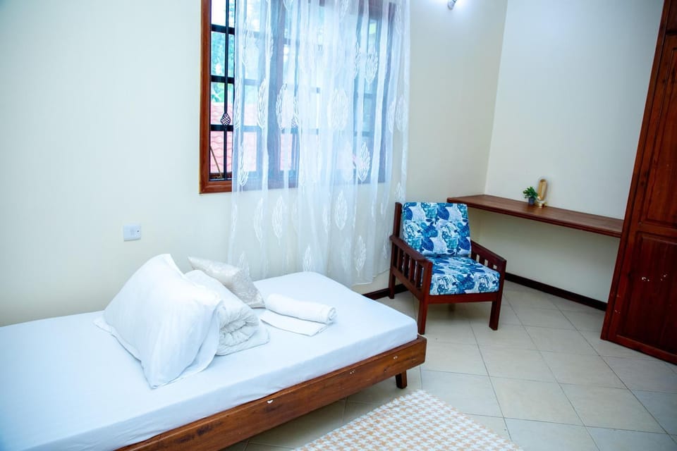 Oasis Homestay Bed and Breakfast in Arusha