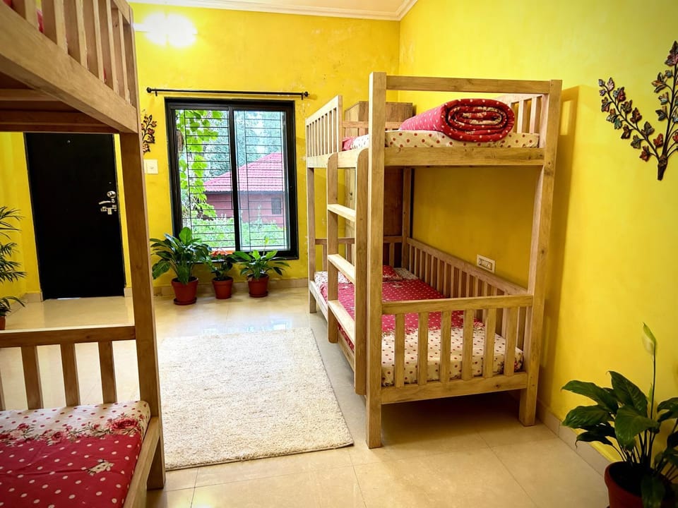Aapa's Backpackers Coastel Hostel in Maharashtra