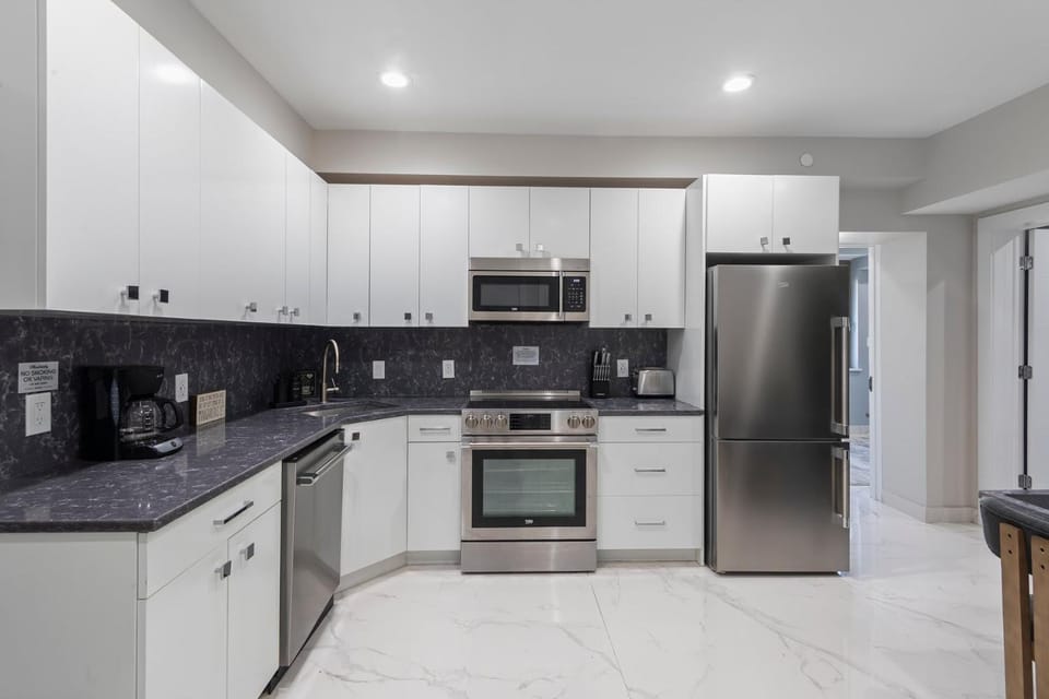 Ammos Luxury Living- Naxos Suite House in Ventnor City