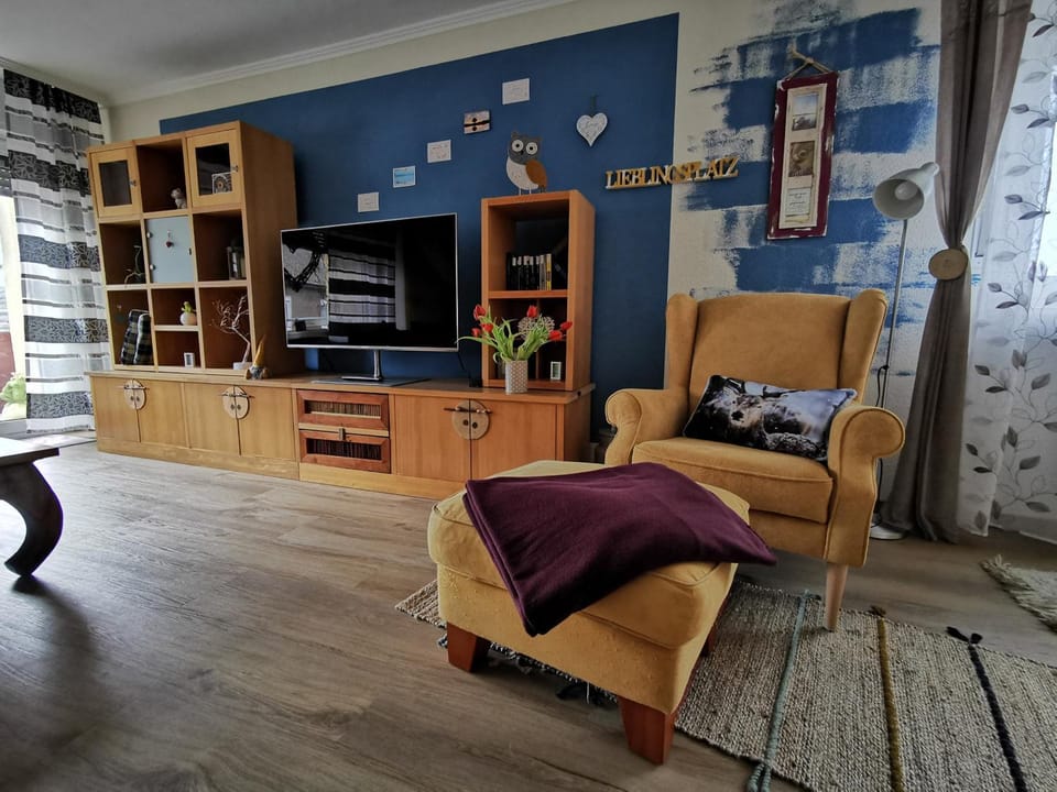 Property building, Living room