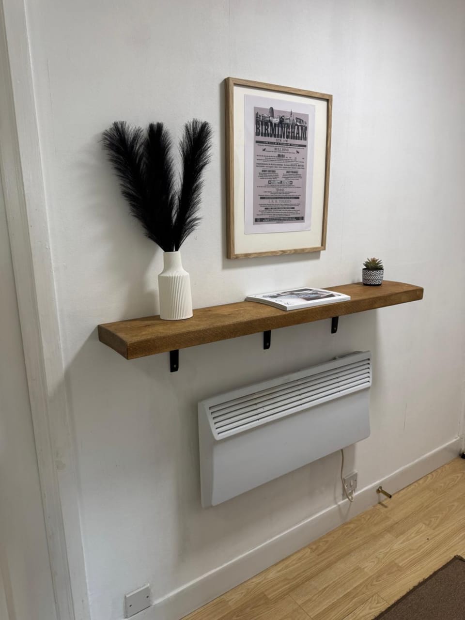 Newly decorated lovely three bedroom flat Apartment in Birmingham