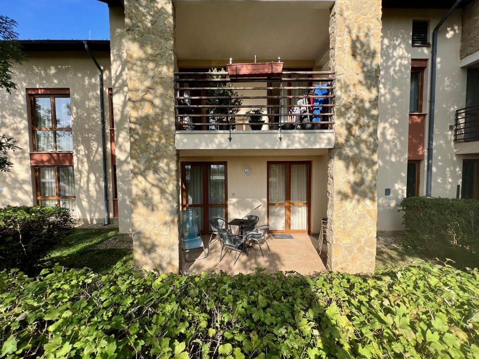 Property building, Patio, Spring, Garden, View (from property/room), Garden view