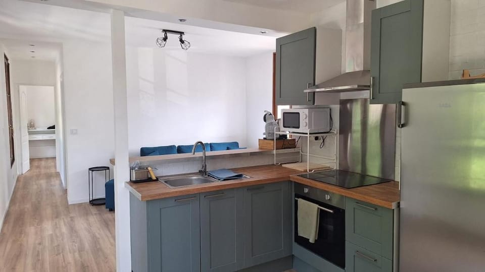 Apartment for 6 people CDG and Asterix parc Apartment in Île-de-France