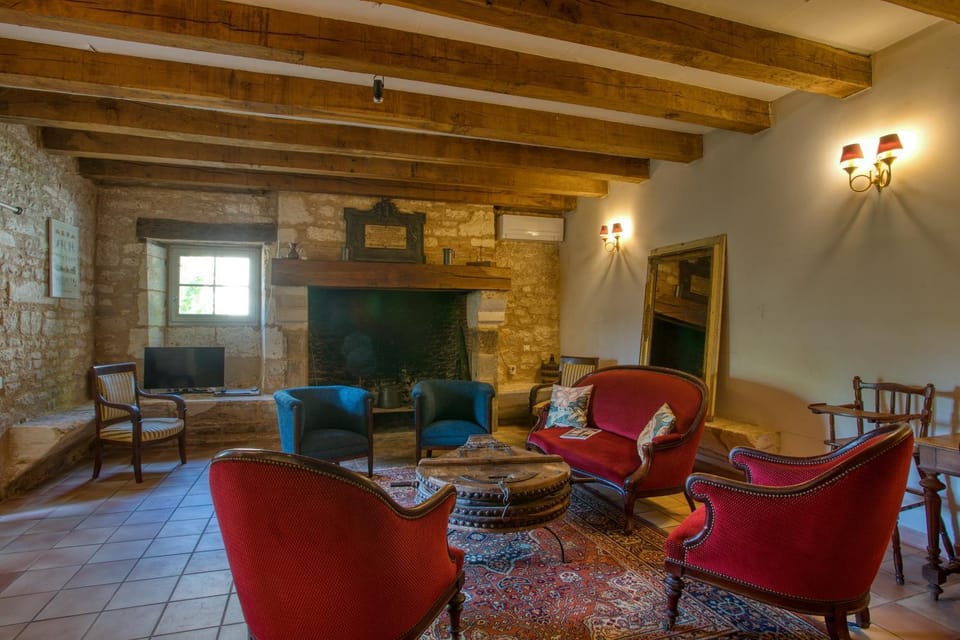 Property building, Living room