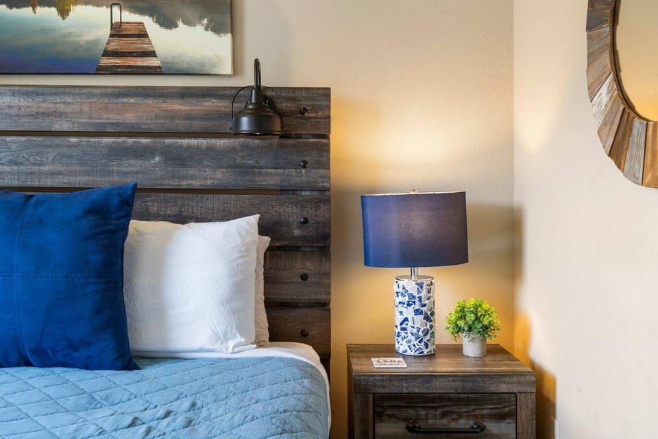 Nautical Nest on Taneycomo House in Branson