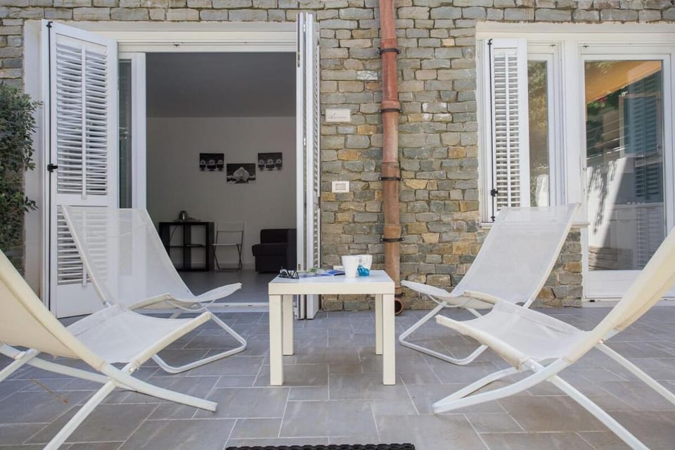 Mondello Suites FLH - Anemone Apartment in Palermo