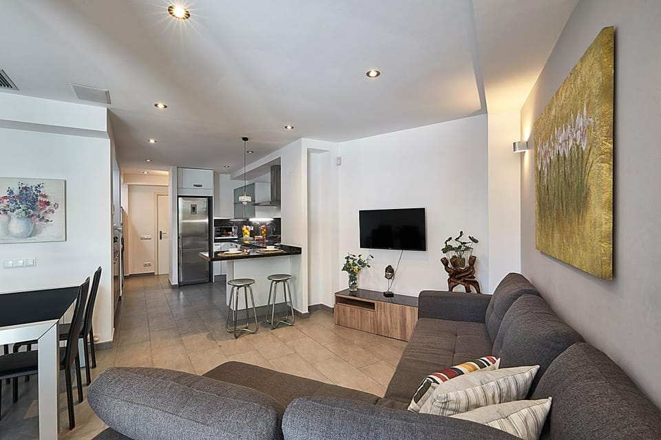 TV and multimedia, Living room, Seating area