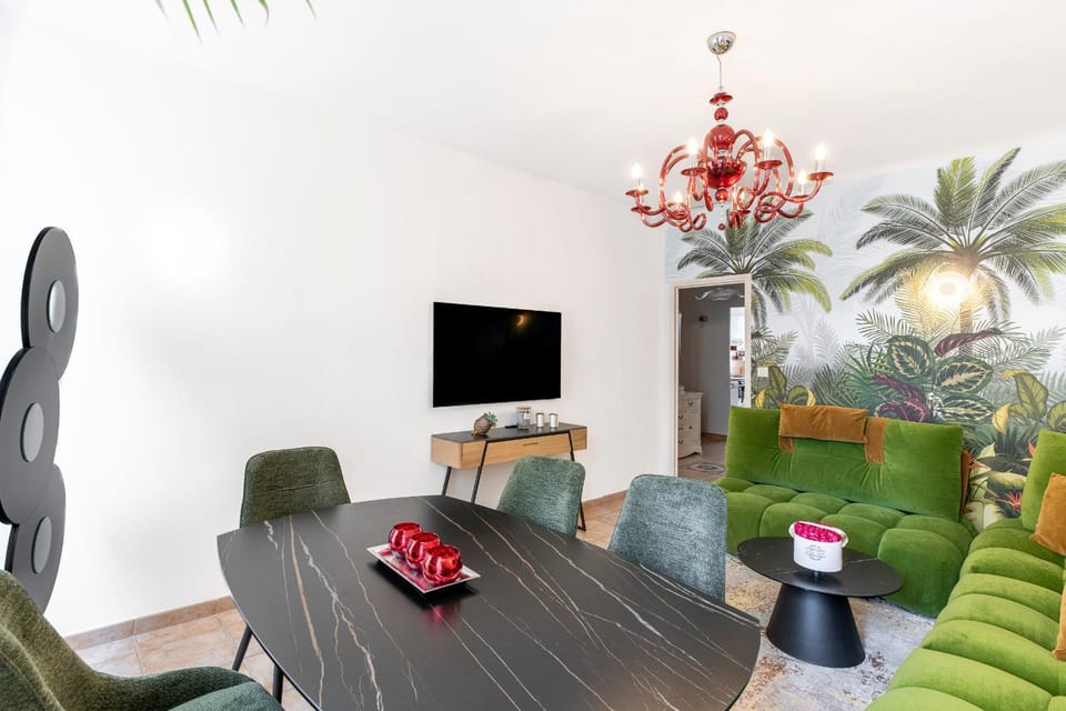Appartement 2 chambres proche plage climatisé Apartment in Nice