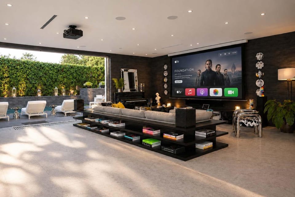 NEW Modern Oasis off Melrose - Rooftop - Pool House in West Hollywood