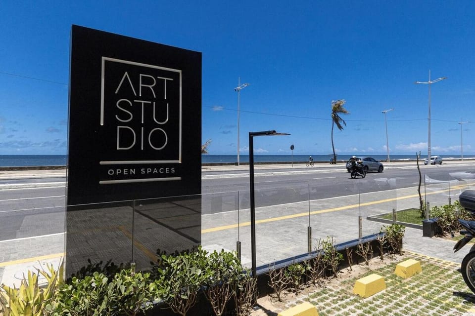 Natural landscape, Garden, Logo/Certificate/Sign, Sea view, Street view, Location