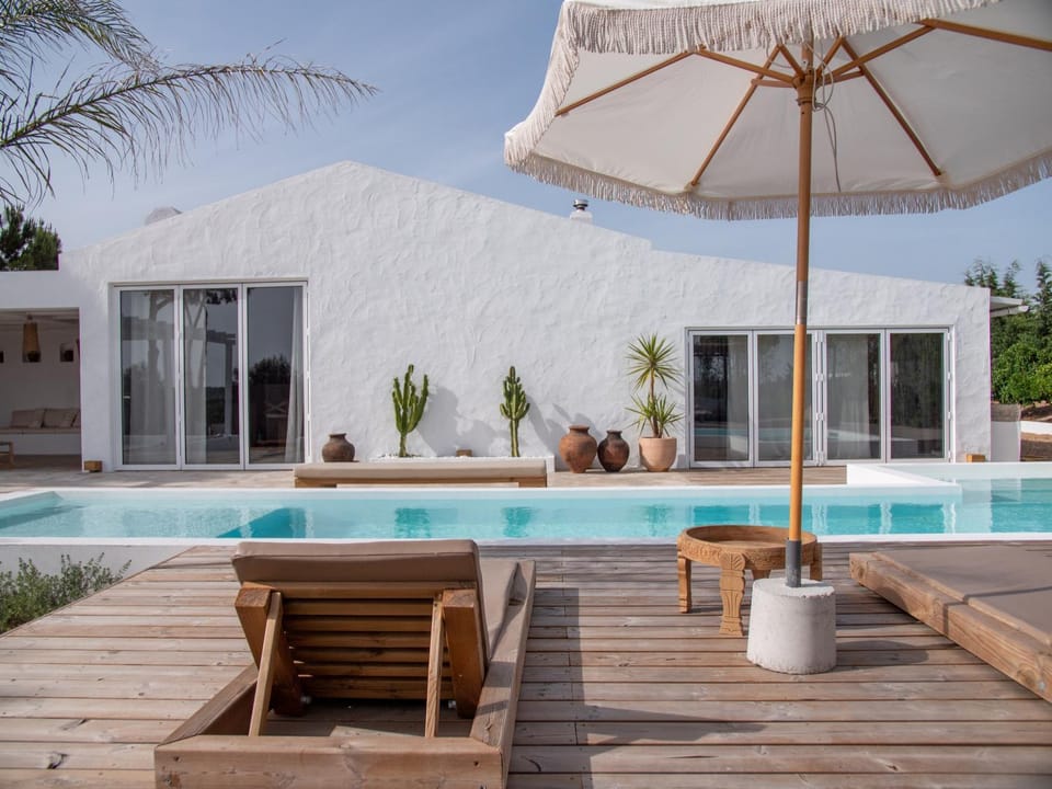 Property building, Off site, Swimming pool