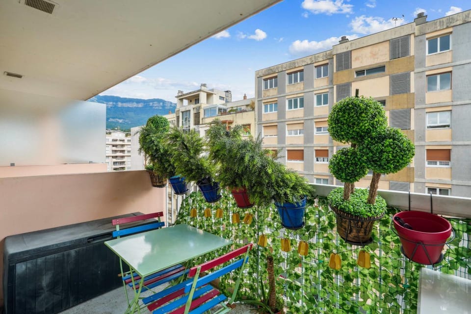 Le Cosy Aix - Studio curistes avec clim et balcon Apartment in Aix-les-Bains