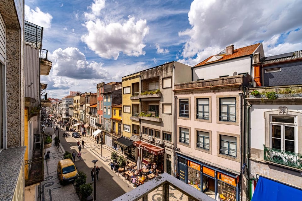 Neighbourhood, City view, Street view, Location