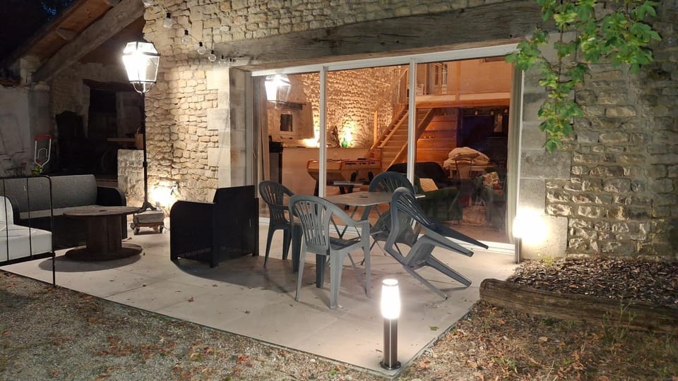 La grange d'Isabelle House in Nouvelle-Aquitaine