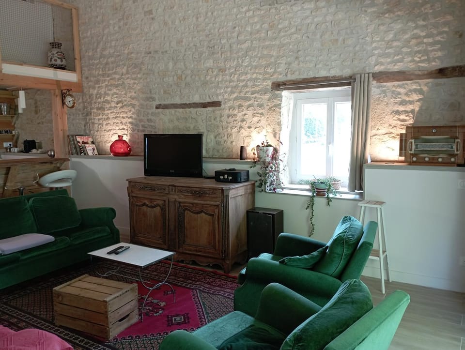 La grange d'Isabelle House in Nouvelle-Aquitaine